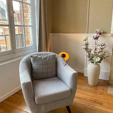 Chic, 3 Chambres, Hyper Centre-ville, Parking Payant *